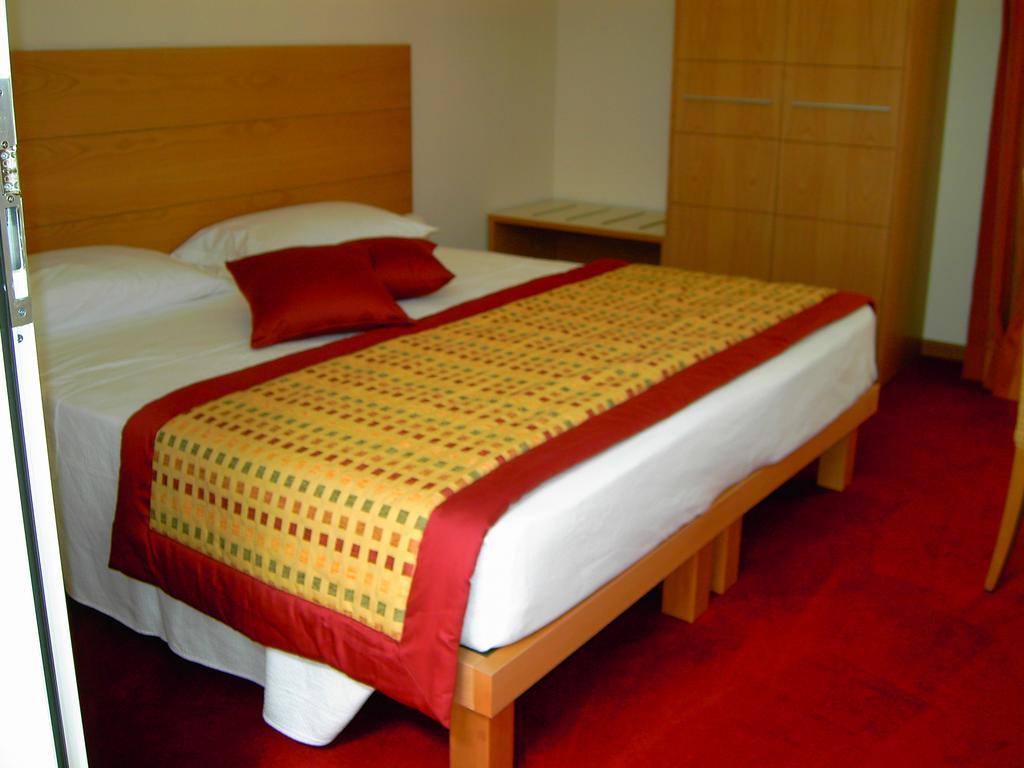Accademia Hotel Rimini Luaran gambar