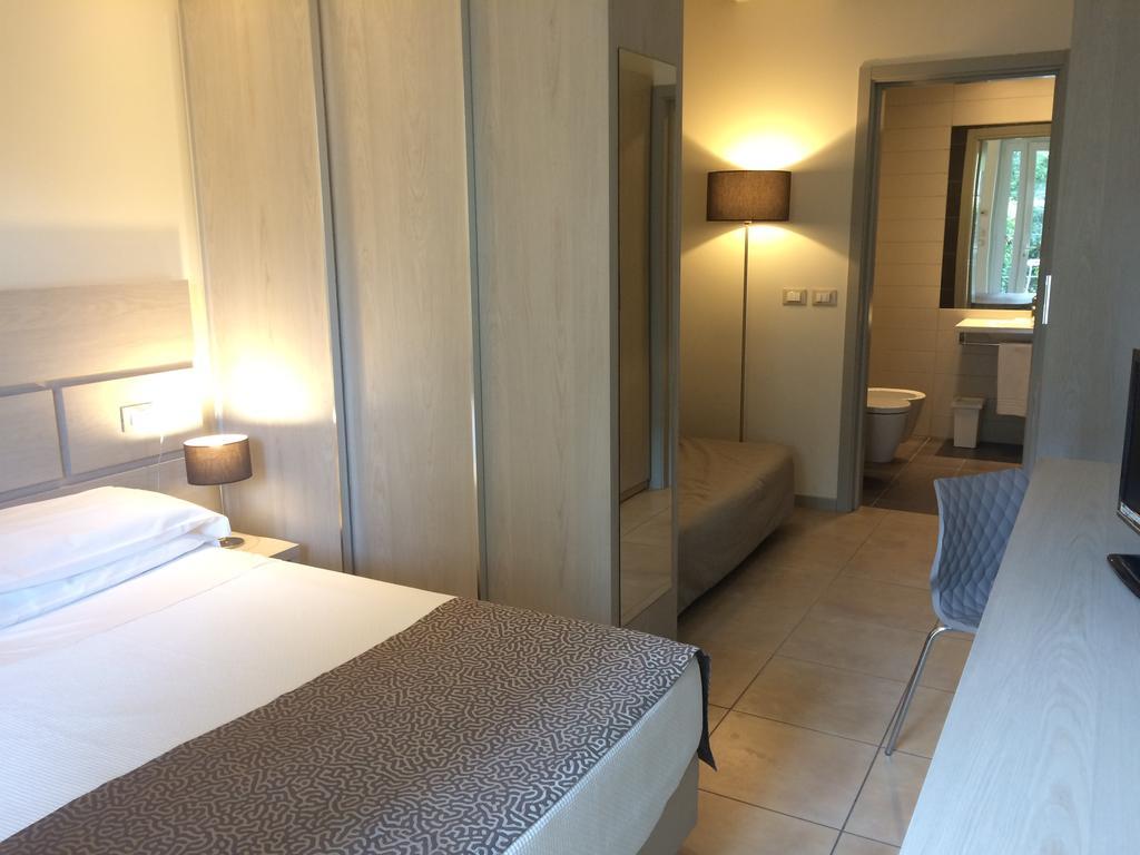 Accademia Hotel Rimini Luaran gambar